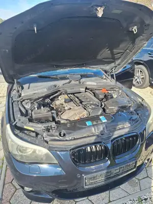 BMW 525 5er 525i Aut.