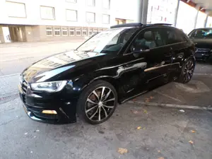 Audi A3 S Line /Pano.Glas/Navi/Leder Bild 2