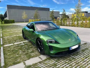 Porsche Taycan 4S Perf.batt.Plus, Voll, Garantie