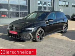 Volkswagen Golf GTI 8 2.0 TSI DSG IQ.LIGHT NAVI PANORAMA ACC PARKLENK