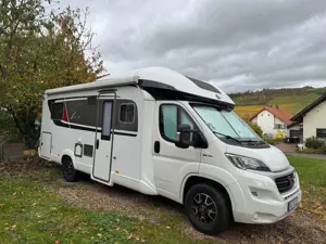 Caravans-Wohnm Bürstner Ixeo TL734