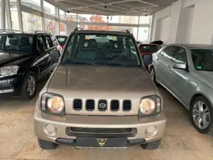 Suzuki Jimny /1.Hand/Servolenkung/elk. Fenster/ Bild 3
