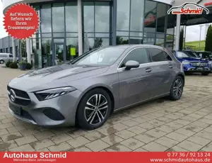 Mercedes-Benz A 180 , 7G-DCT, Progr. Advanced, Standheizung, Distro...