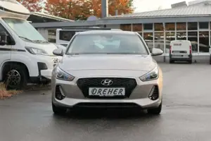 Hyundai i30 i30 1.4 T-GDI Trend Klima/Sitzhzg./Tempomat/eFH. Bild 2