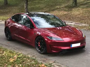 Tesla Model 3 Performance/Winterräder/SunTek PPF/ReifenReber
