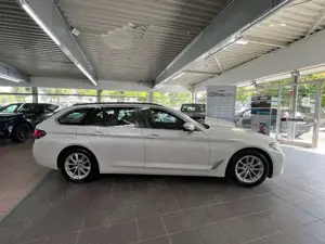 BMW 520 d T AMB+DAP+HuD+Pano+Park+LED+Dakota+HaKa