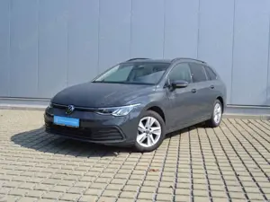 Volkswagen Golf Variant VIII Variant 1.5 eTSI 150 PS DSG PANORAMA/LED/NAV Bild 3