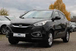Hyundai iX35 2.0CRDI 4WD/VOLLSHEFT/NAVI/SHZ/KLIMA/BT/