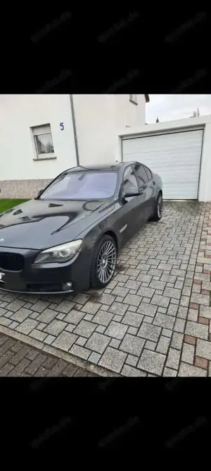 BMW 740 740d Soft|HeadUp|ActiveSound|Spurhalte|ProfNavi Bild 2