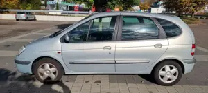 Renault Megane SENIC Bild 2