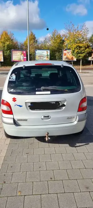 Renault Megane SENIC Bild 4