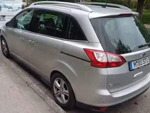 Ford C-Max C-Max Diesel 1.6 TDCi Titanium Bild 4