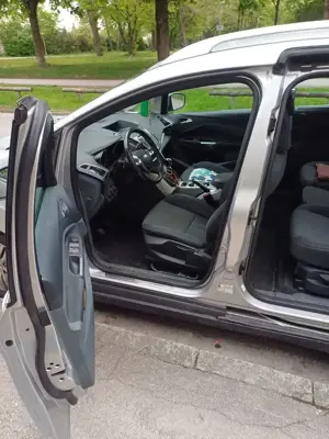 Ford C-Max C-Max Diesel 1.6 TDCi Titanium Bild 5