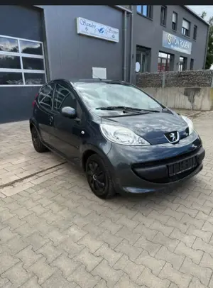Peugeot 107 70 Filou