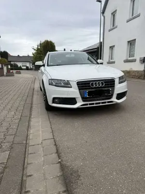 Audi A4 Avant 2.0 TDI DPF multitronic Ambiente