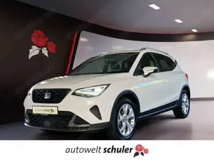 SEAT Arona 1.0 TSI DSG FR AHK LED ACC SHZ