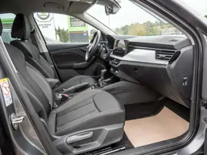 Skoda Kamiq 1.0 TSI Tour SHZ KAMERA NAVI ACC LED Bild 2