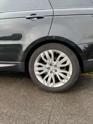 Land Rover Range Rover Sport Range Rover Sport TDV6 SE Bild 5