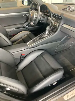 Porsche 911 911 991 Carrera 4 PDK Black Edition Bild 5