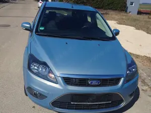 Ford Focus Focus Titanium Flexifuel  5-Türer 1.8 Ethanol