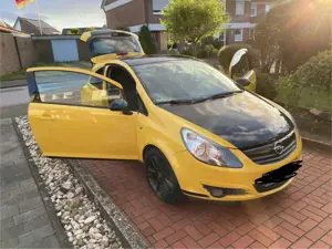 Opel Corsa Corsa  3-Türer 1.4 16V Color Race Bild 2