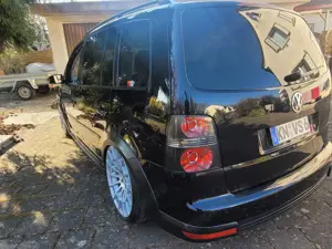 Volkswagen Touran 1.9 TDI DPF Trendline Bild 2