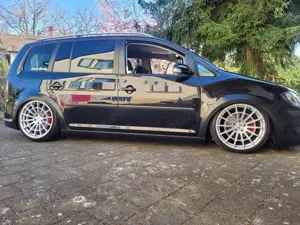 Volkswagen Touran 1.9 TDI DPF Trendline Bild 4