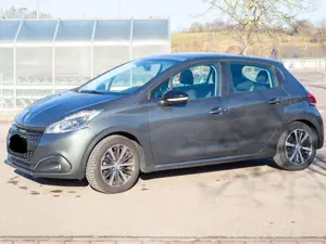Peugeot 208 Service/TÜV/Zahnriemen neu! 208 PureTech 82 Activ Bild 3