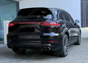 Porsche Cayenne Turbo/21“Spyder,Marrix,AHK,HAL,Pano,Luft,Bose,So Bild 5