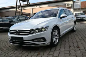 Volkswagen Passat Variant Highline/Voll/Pano/AHK/Matrix