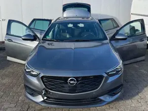 Opel Insignia Insignia Sports Tourer 2.0 Diesel B Innovation Bild 2