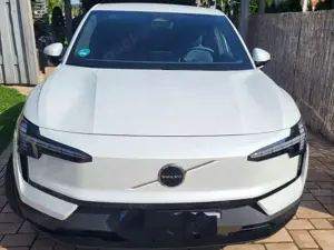 Volvo EX30 EX30 Single Motor RWD Core