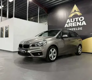 BMW 220 d Active Tourer xDrive Aut.*AHK*PDC*Pano