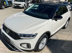 Volkswagen T-Roc 1,0 TSI Life, AHK, Kamera, Navi Bild 2