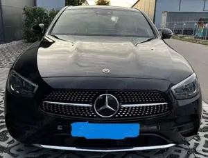 Mercedes-Benz E 400 E-Klasse Diesel d 4Matic 9G-TRONIC AMG Line