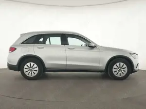 Mercedes-Benz GLC 220 d 4Matic Kamera|LED|ACC|AHK|SHZ|Navi|PDC Bild 5