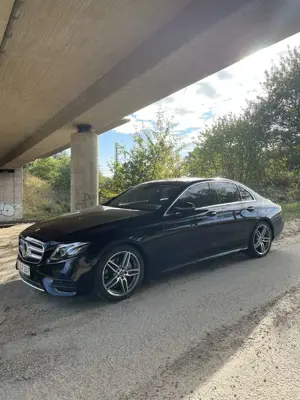 Mercedes-Benz E 250 E 250 (213.045)