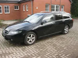 Honda Accord Accord Tourer Tourer 2.0 i Automatik Executive