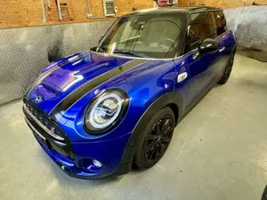 MINI Cooper SD 8G Automatik, ACC, LED, HK, PANO, RFK Bild 4
