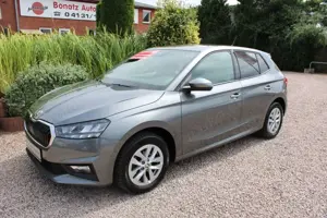 Skoda Fabia 1.0 TSI Ambition *Klimatronic,Navi,Sitzhzg,BT,Alu*