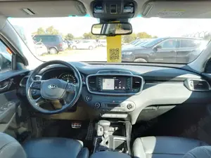 Kia Sorento 2.2 CRDi AWD Aut. Platinum Unfallfrei Bild 3