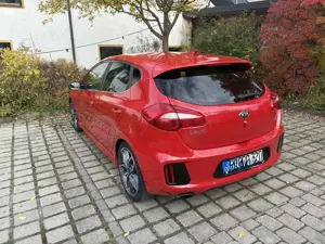 Kia Ceed / cee'd 1.6 T-GDI GT-Challenge Bild 4