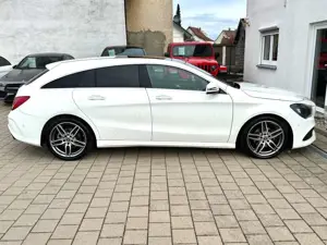 Mercedes-Benz CLA 200 *AMG*PANO*KAMERA*PDC*TEMP*SHZ* Bild 4
