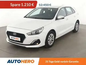 Hyundai i30 1.4 YES! *NAVI*CAM*SHZ*KLIMA*