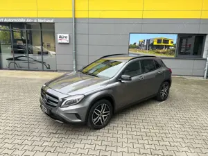 Mercedes-Benz GLA 200 CDI /HARMAN KARDON/8xBEREIFT/MEMORY