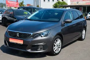 Peugeot 308 SW Tech Ed.*Navi*Kamera*AHK*Garantie*TOP