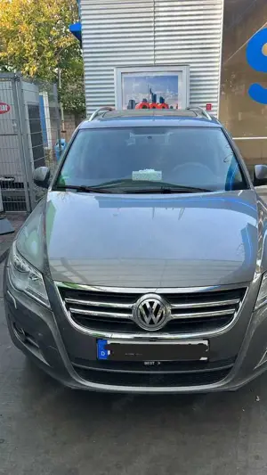 Volkswagen Tiguan Tiguan 2.0 TSI 4Motion Automatik Sport Bild 2