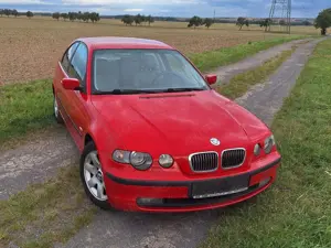BMW 316 3er 316ti compact Bild 3