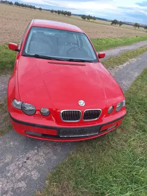 BMW 316 3er 316ti compact Bild 5
