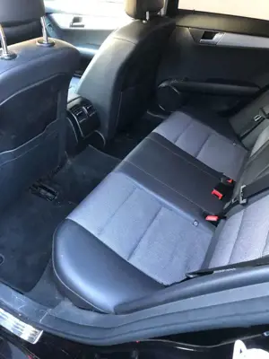 Mercedes-Benz C 180 C 180 T (BlueEFFICIENCY) Bild 2